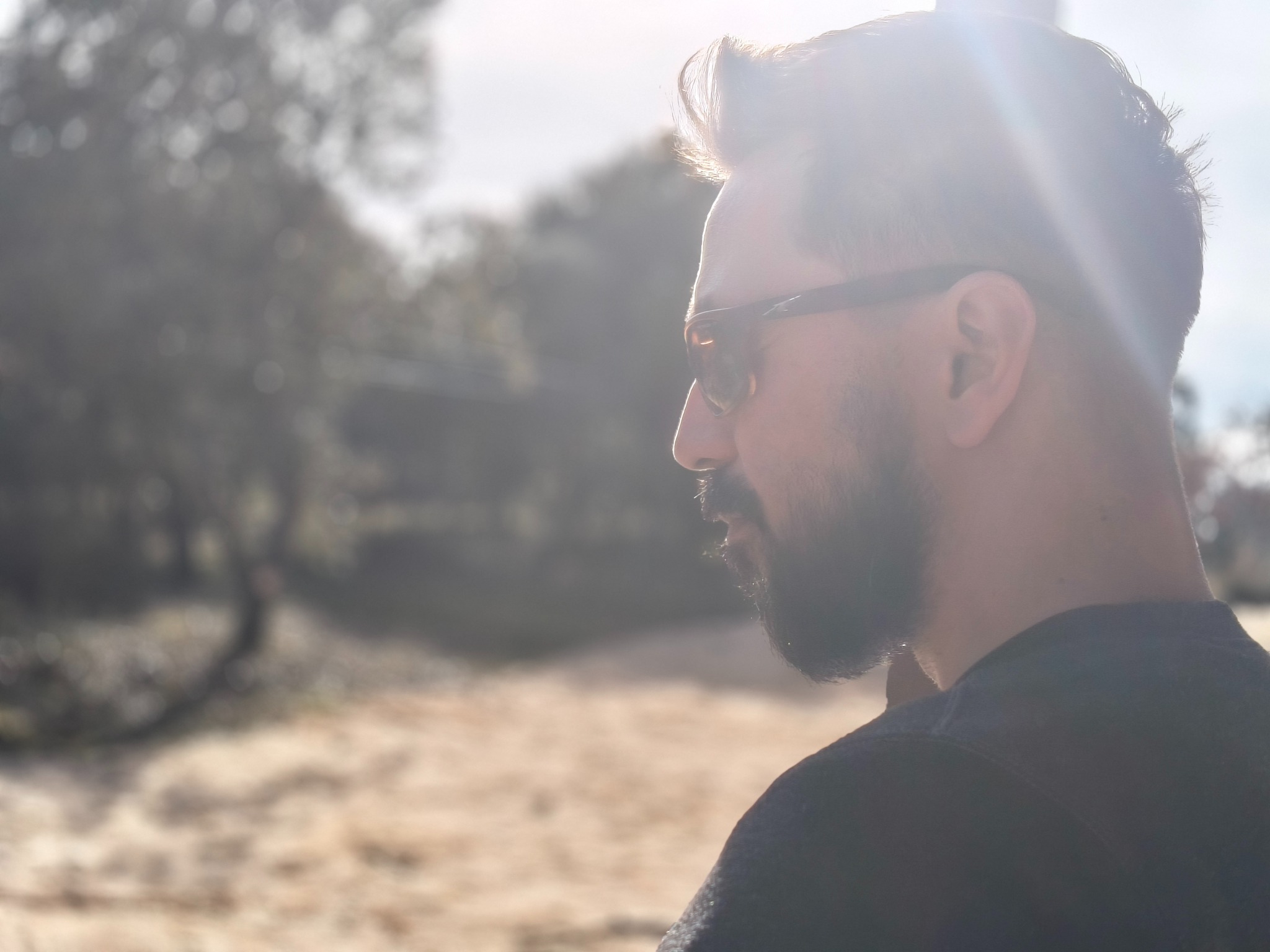 Retrato del filmmaker Hector Benitez en Madrid